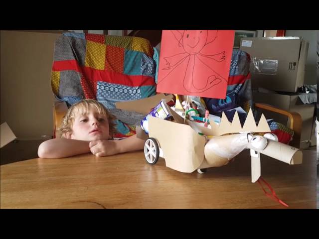 Dragon Party Boat