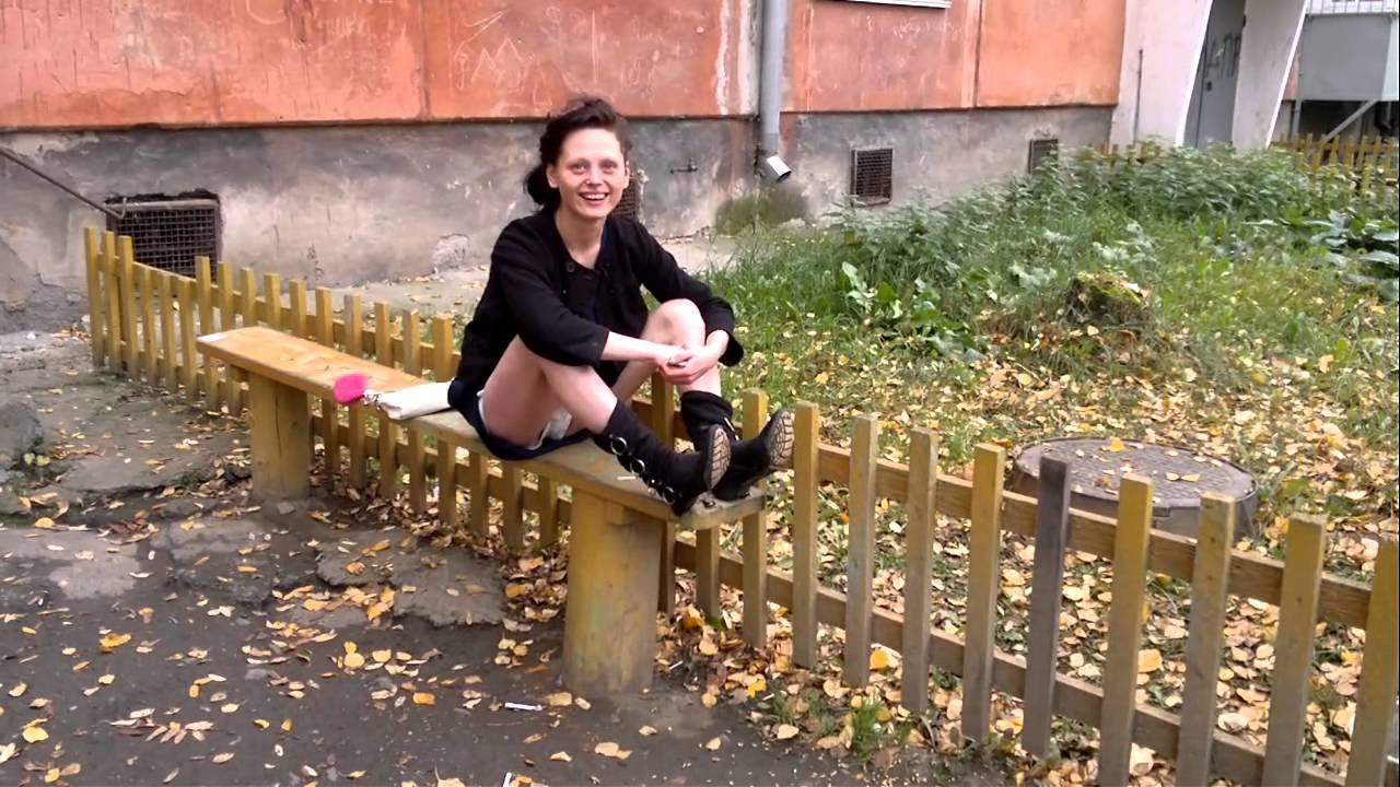 Порно Русских Мамаш На Улице
