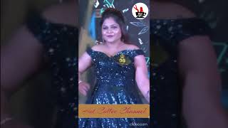 Beautiful White Chubby Bhabhi On Ramp In Fashion Show
