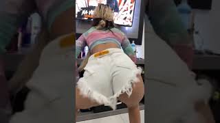 Novinhas Dancando Fank De Shortinho Curto