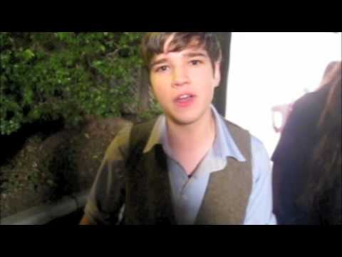 Ashley Argota Nathan Kress At School Gyrls Premiere Tiger Beat BOP 