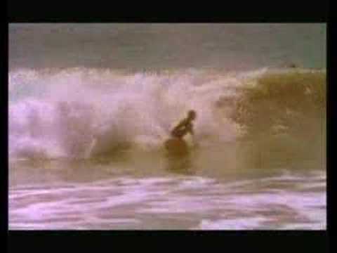 Video loco do Paul Roach, de 2002 mas é mto bom hehehe Video loco do Paul Roach, de 2002 mas é mto bom hehehe