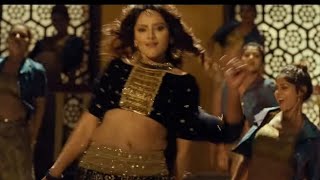 Athulya Ravi Hot Rare Navel Show