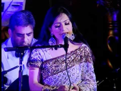 Aishvarrya sings Naino Mein Badra Chaye