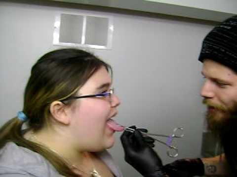 Bekki 's tongue piercing (gone wrong). Jan 18, 2009 11:42 AM