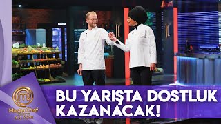 Tahsinle Esranın Dostça Yarışı Herkesi Duygulandırdı Masterchef Türkiye All Star Büyük Fi̇nal