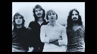 Watch Barclay James Harvest When The City Sleeps video