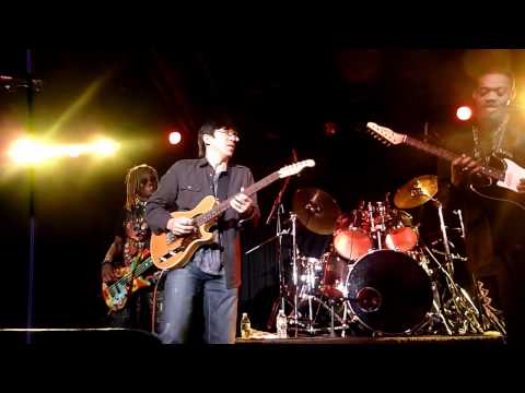 Eric Gales and Tomo Fujita, Little Wing Jam