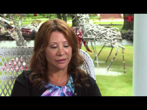 Cast Interview - Cheri Oteri - Tell us about working with the...