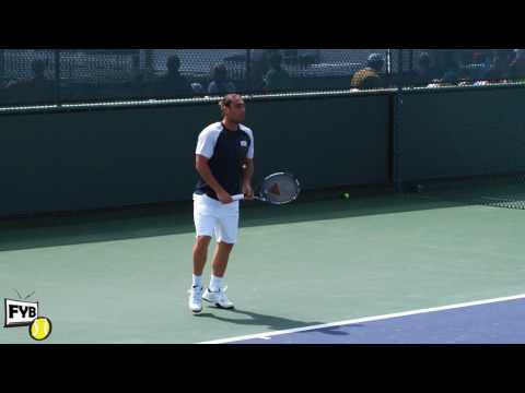 Marcos バグダディス hitting forehands and backhands -- Indian Wells Pt． 10