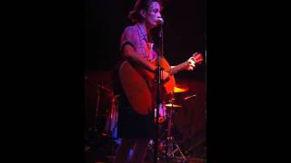 Watch Sarah Harmer Hideout video