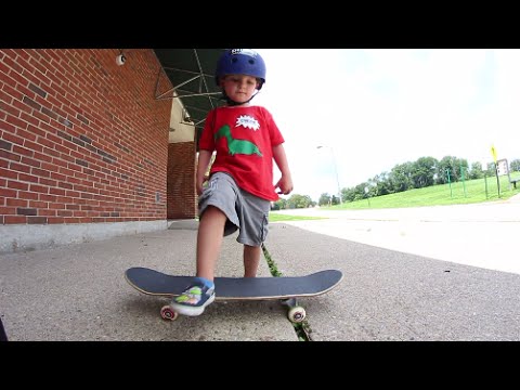 3 Year Olds First Skateboard Trick!