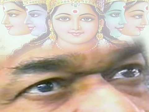 Gayatri mantra (canta Bhagavan Sri Sathya Sai Baba)