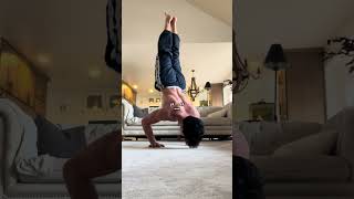 My Cleanest 90 Degree Handstand Pushup