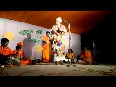 Menoka mathai dilo ghomta Itachuna Baroari.mp4