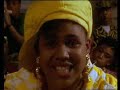 Monie In Middle
