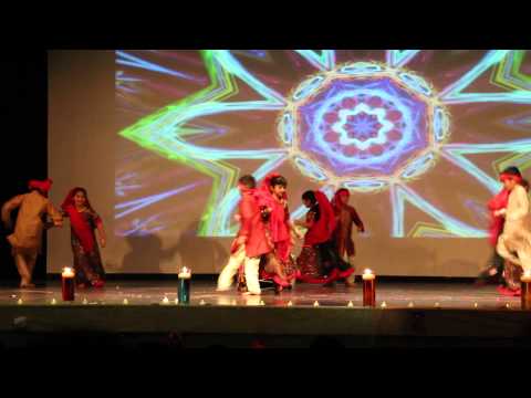 Diwali 2013 Gujarati Samaj Show: Dholida Dhol Dhimo Vagad Ma...