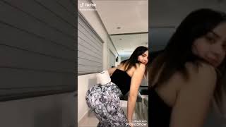 Arigameplays Moviendo El Trasero