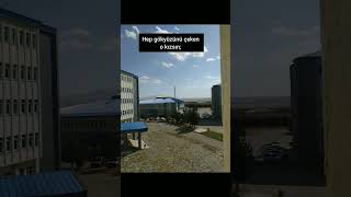 Gökyüzünü Çeken O Kizsin