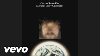 Watch Electric Light Orchestra Dreaming Of 4000 video