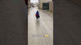 Bax Bax Bax Sənin O Yerişivə Qurban Balaca Qədeş Elə Bil Razborkaya Gedir