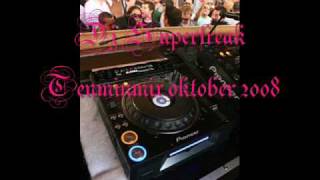 Watch Popsie Funky video