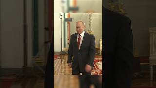 Emotional Meeting Between Putin And A Girl With Cancer