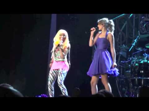 Taylor Swift and Nicki Minaj Duet Super Bass in Los Angeles Speak Now Concert