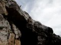 Caida desde arriba de la cueva