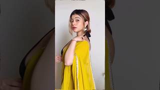 Shaky Song Dance Riya Pandey Dance