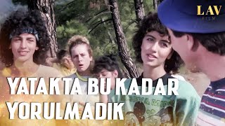 Yatakta Bu Kadar Yorulmadık Kızlar Sınıfı Tatilde