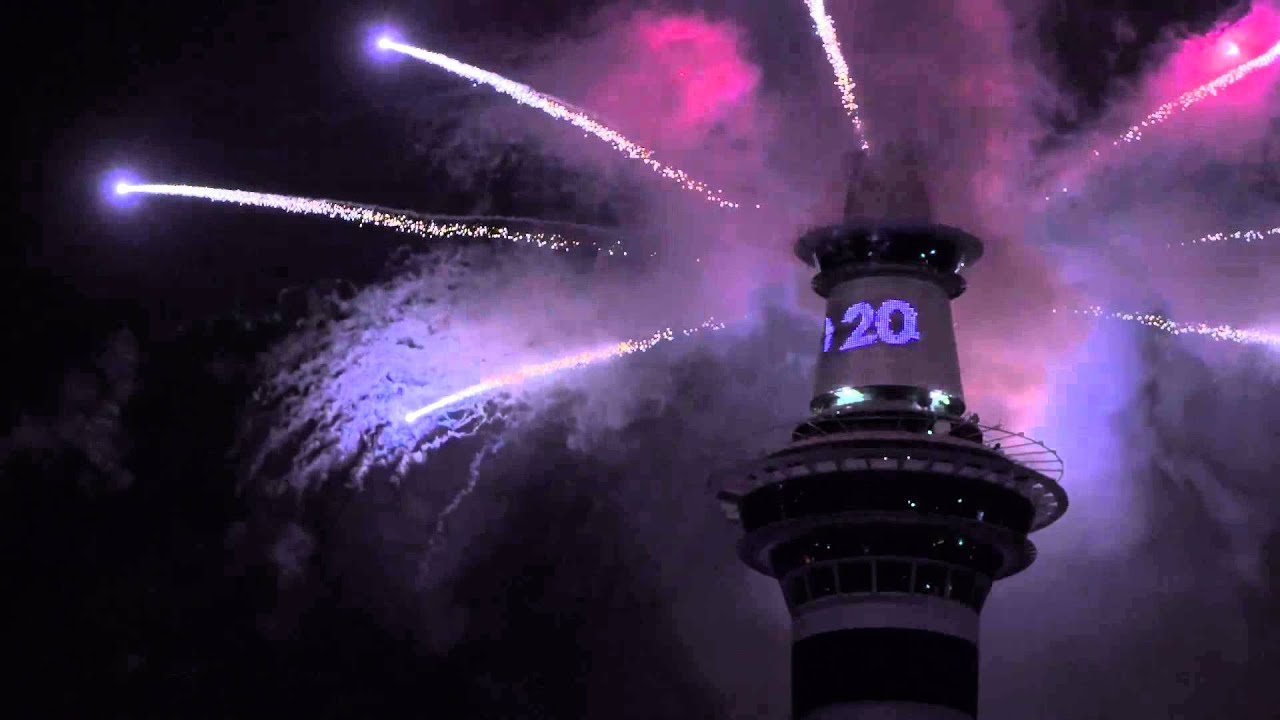 SKYCITY Auckland New Year's Eve Fireworks 2015 YouTube