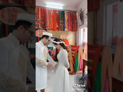 Áo dài cô dâu chú rể