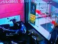 image Kejadian Lucu Yg Terekam Cctv Di Toko Garucci Shoes