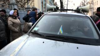 Татьяна Черновол захватила авто, выгнав водителя, чтобы защитить Пашинского