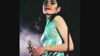 Watch Pj Harvey Darling Be There video