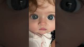 Her Eyes Amazing
