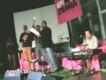 Elio canta l'inno di Forza Italia - 8/3/2006