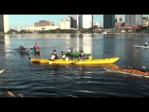 Kayakers enjoy downtown Jacksonville after mayor announces more launch sites