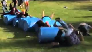 Eğlenceyi Abartmak Yabancı Videolar Video Galeri