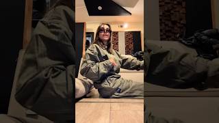 Maria Becerra Y Rei Hacen Divertido Video