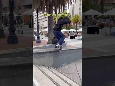 Can’t stop eating donuts! #pizzaskateboards #skateboarding