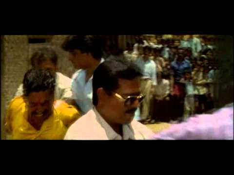 Sindoor Laal Chadayo Aarti Full Song | Vaastav | Sanjay Dutt...
