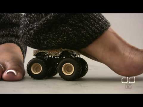 Darla TV Giantess Ebony Feet Battle Tiny Monster Truck