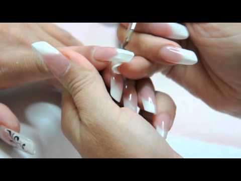 Tutorial di Ricostruzione Unghie in gel con le tip edge e decorazioni Nail Art