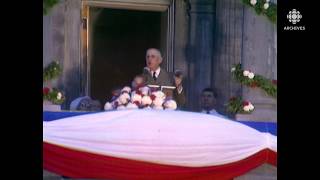 Le 24 Juillet 1967, Le Général De Gaulle En Discours À Montréal Déclare Vive Le Québec Libre