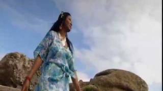 Watch Chinie Bless My Day video