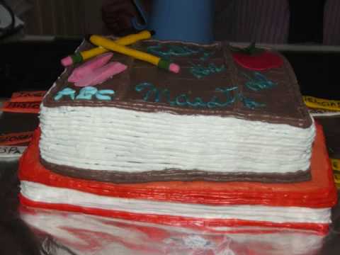 Almas Cakes 0001. Almas Cakes 0001. 3:15. A variety of cakes including ice cream cakes, caracature cakes, and cakes covered with fondant.