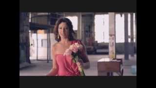 Watch Sarah McLachlan Loving You Is Easy video
