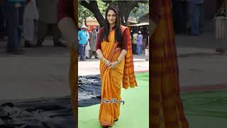 Actress Gracy Singh Looks In Saree